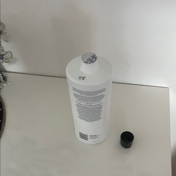 New System 4 Cleanser Shampoo by Nioxin for Unisex /1L/33.8 oz Shampoo - Picture 8 of 10